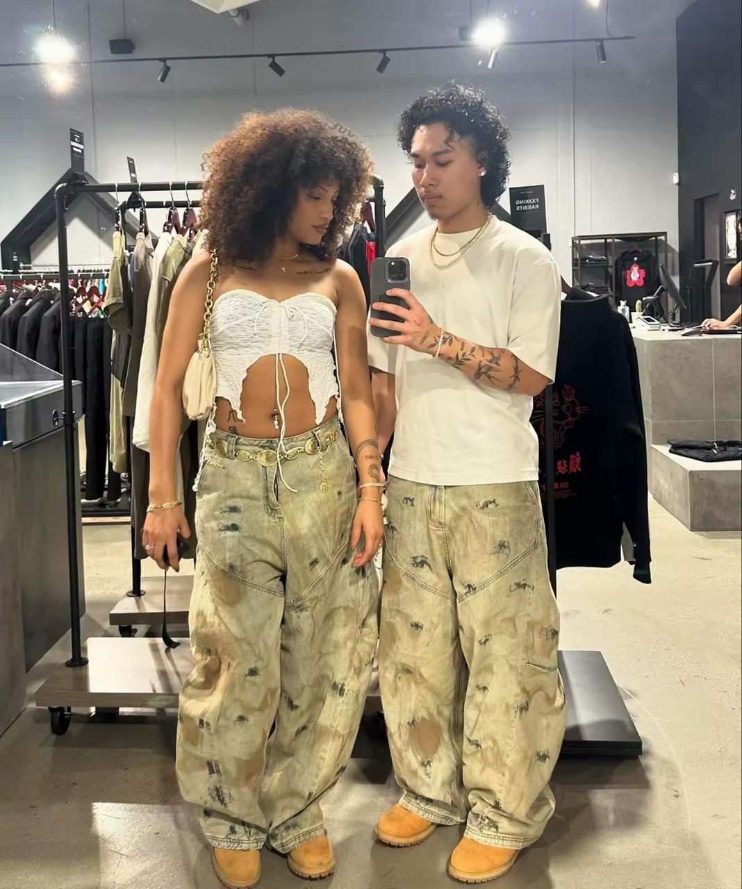 DamagedClub Baggy Beige.